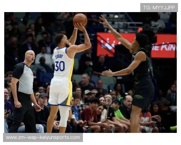 勇士大胜太阳，库里和穆迪带领球队轻松取胜，库里经典比赛勇士vs奇才