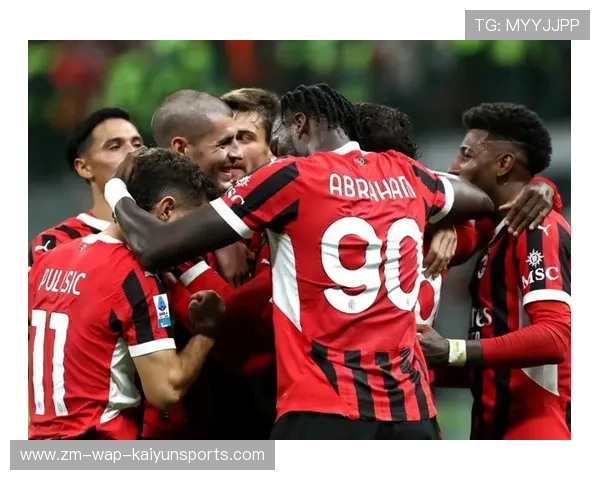 AC米兰强势推进,莱奥抽射直接洞穿大门